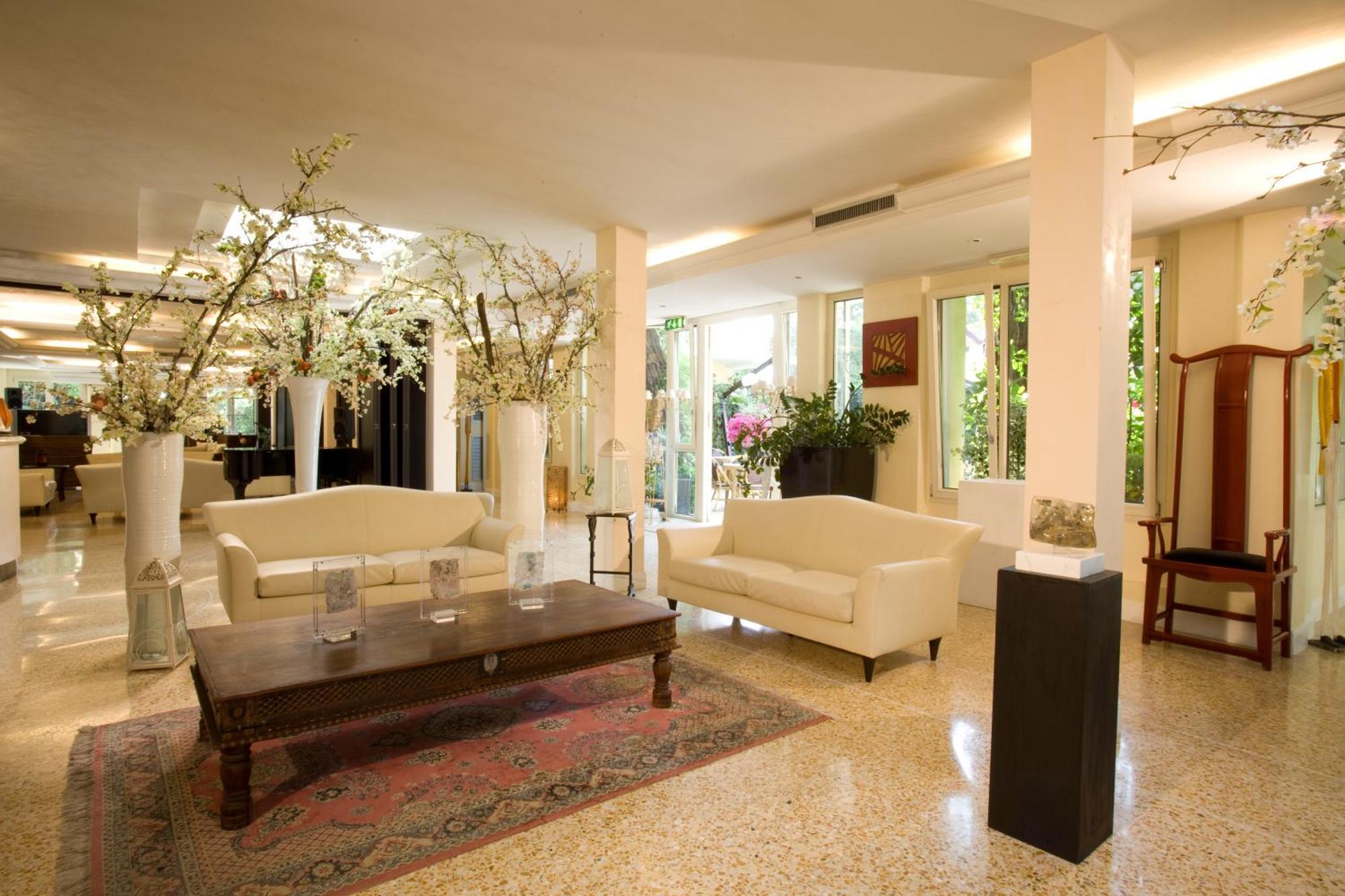 Hotel Ih Logos Dei Marmi