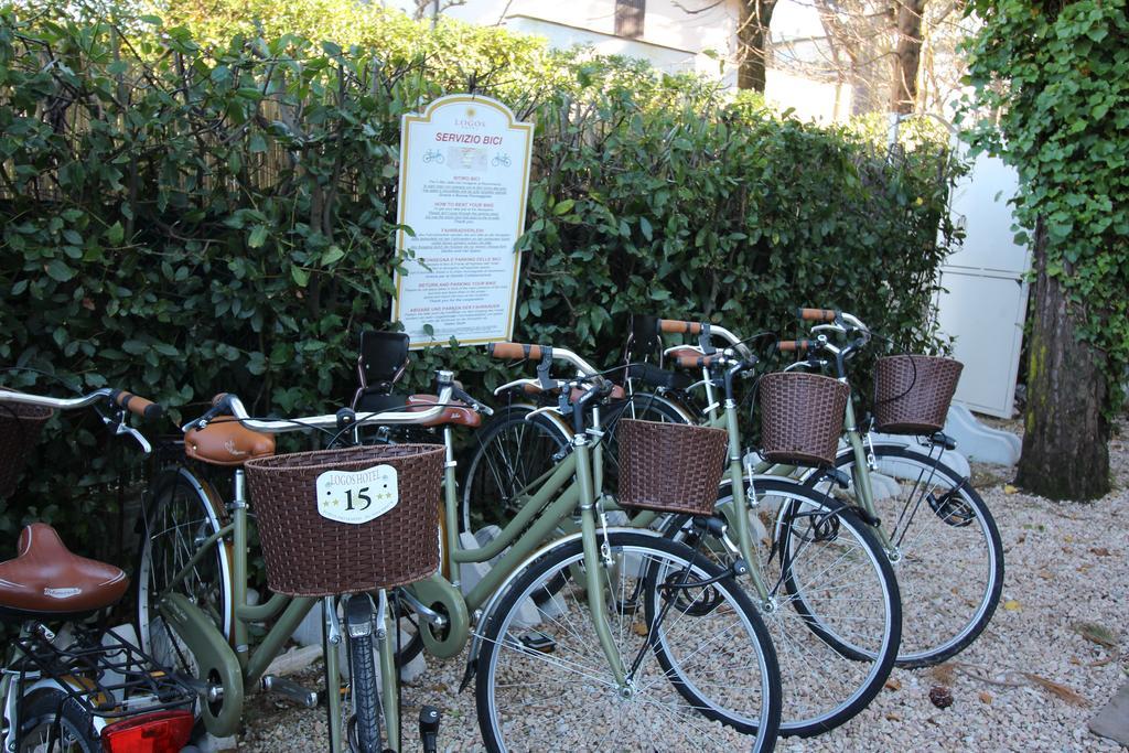 Ih Logos Dei Marmi Forte dei Marmi