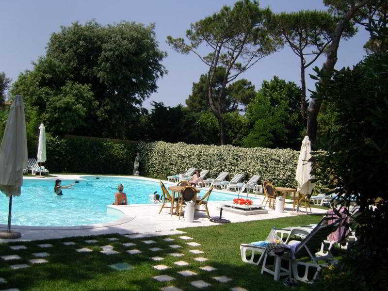 Ih Logos Dei Marmi Hotel