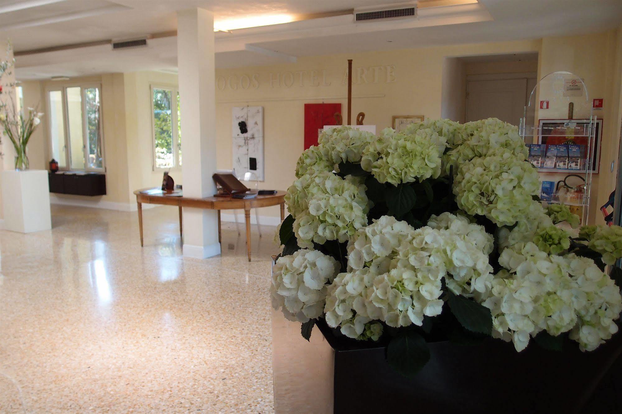 Hotel Ih Logos Dei Marmi