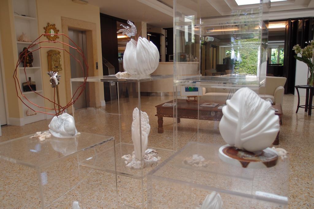 Ih Logos Dei Marmi 4*